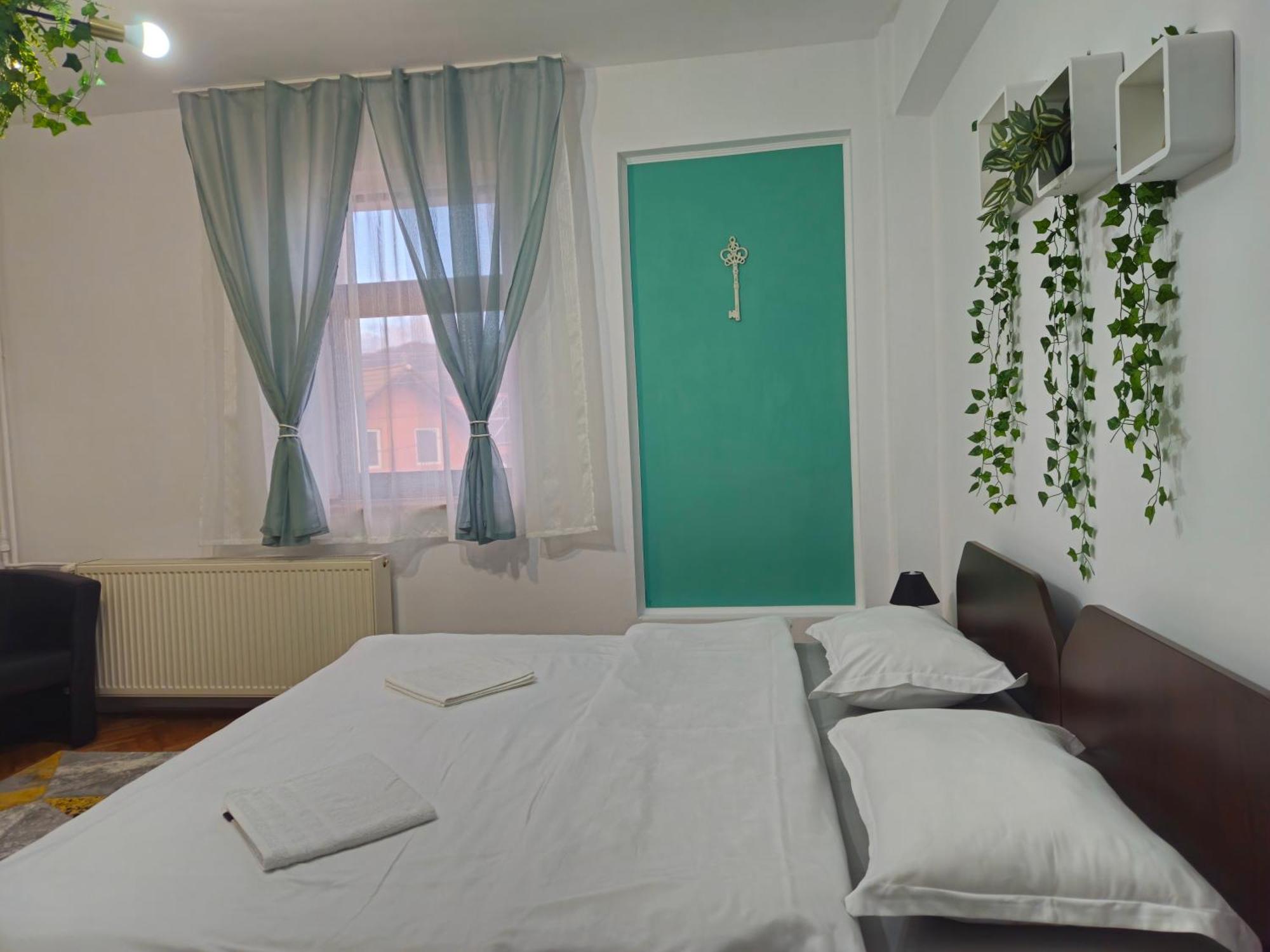 Apartament Zarnesti City Centre Vmp Aparthotel Room photo